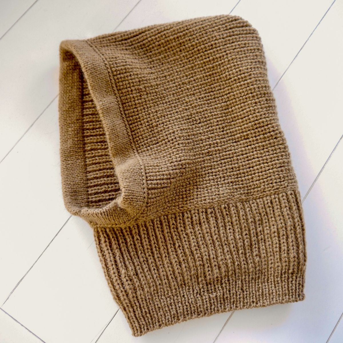 Strickanleitung Kapuzenschal RUBY