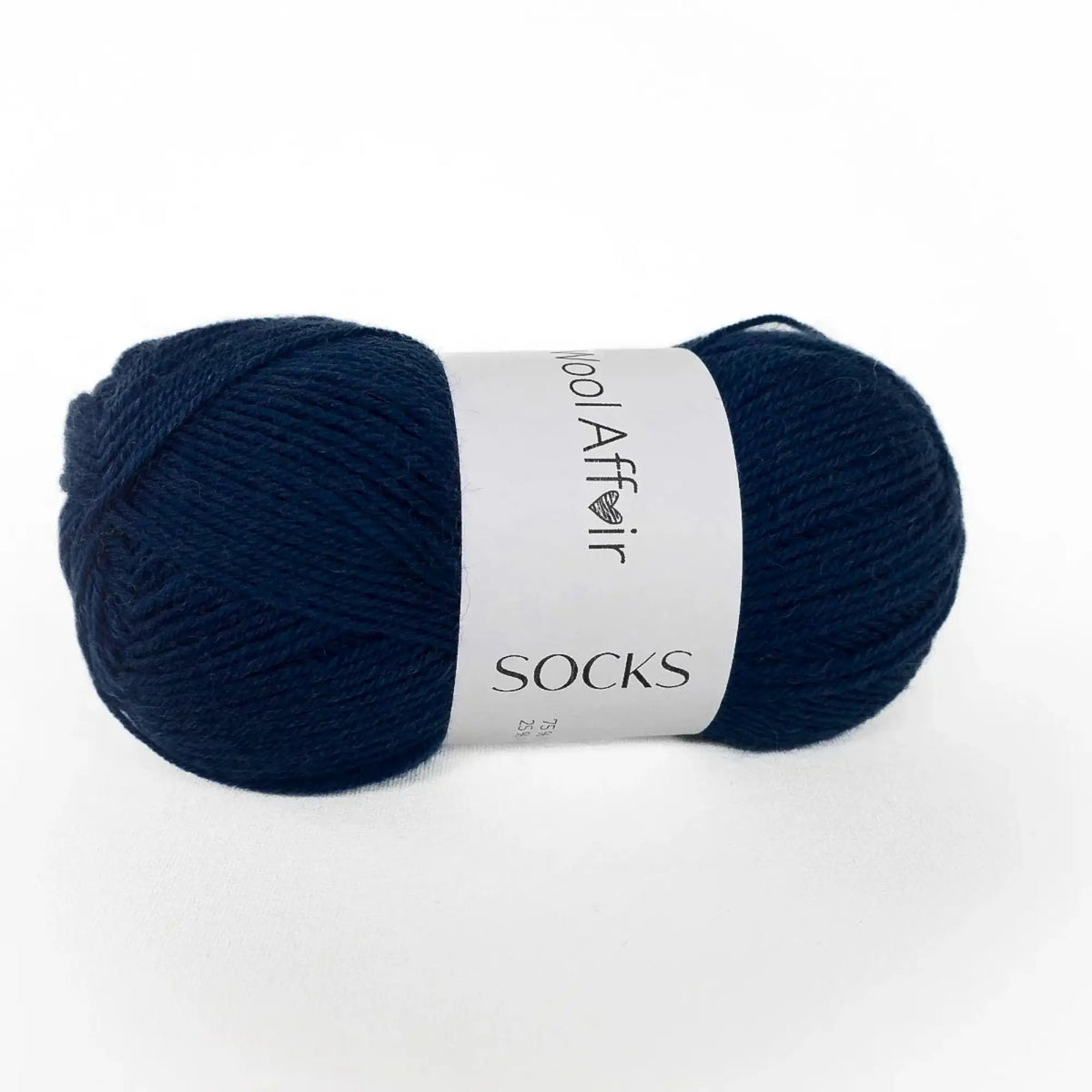 Wollpaket SPEEDYSOCKS No. 2: chunky Strickwolle, dunkelblau meliert, 2 Knäuel