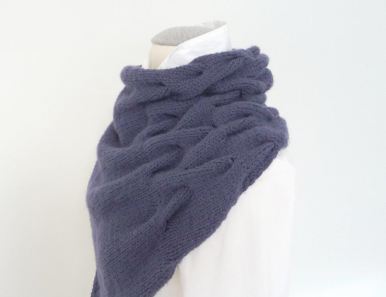 Strickanleitung - Dreiecks-Zopf-Tuch - Schal - No.110