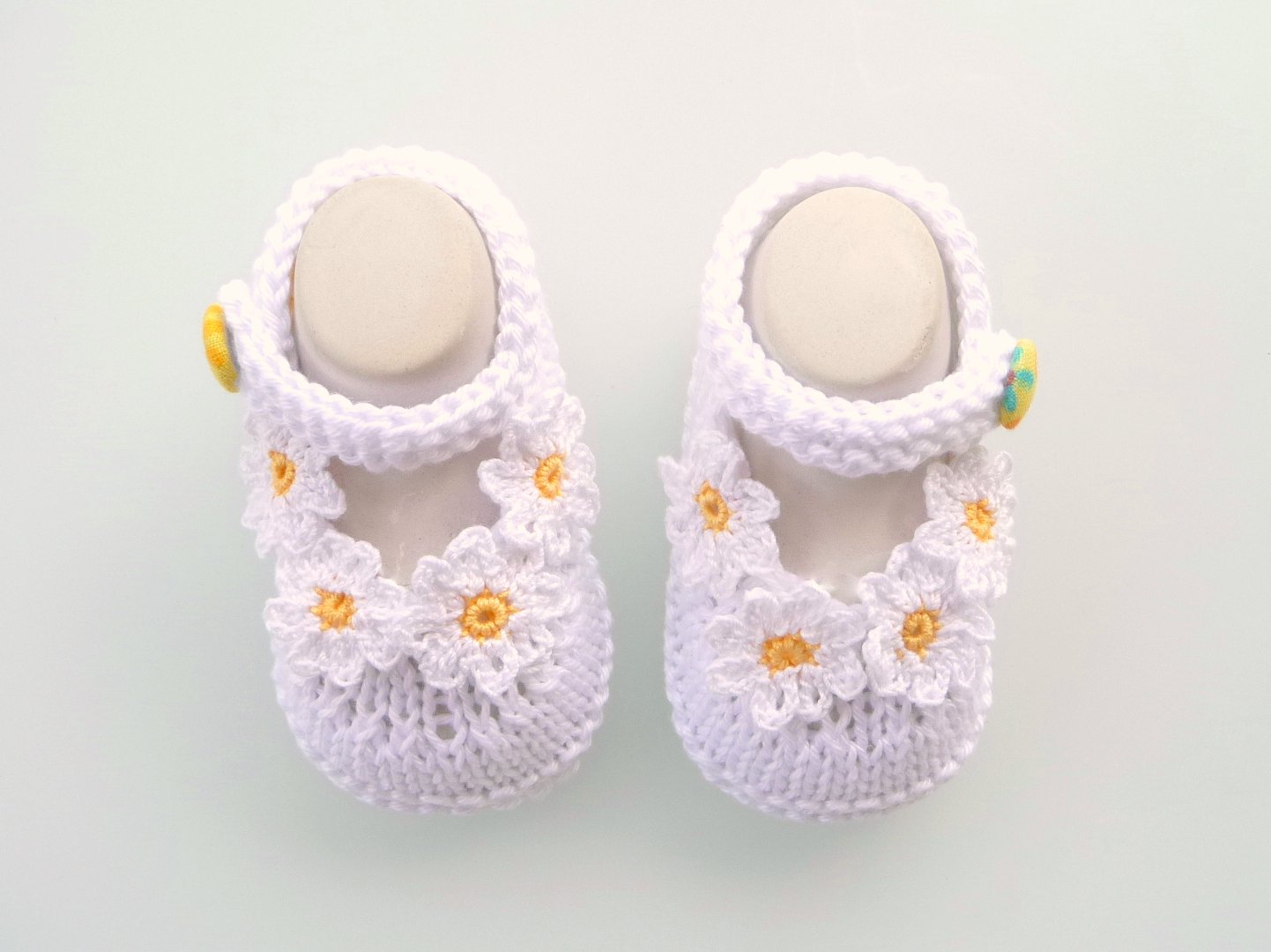 Strickanleitung - Babyschuhe - Gänseblümchen - No.95