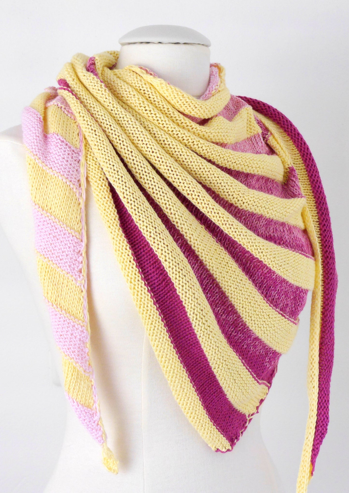 Strickanleitung Dreieckstuch "STRIPES No.1" - No.105