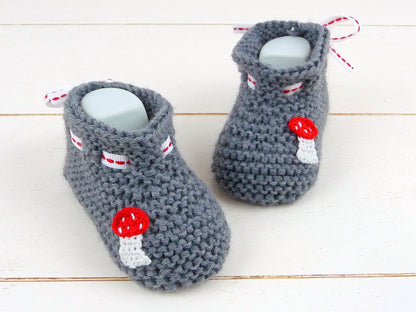 Strickanleitung Babyschuhe Fliegenpilz - No.9